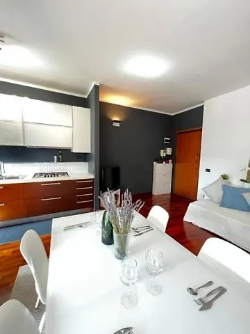 Solution Home Solari Milan 0*,  Italy