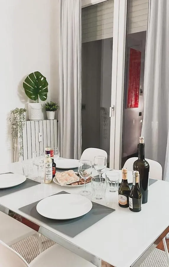 Solution Home Solari Milan